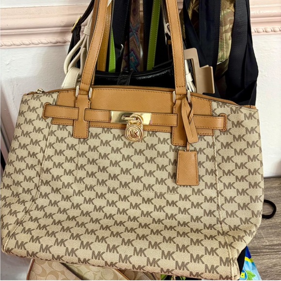 Michael Kors Beige and Brown Logo Tote - Picture 1 of 3